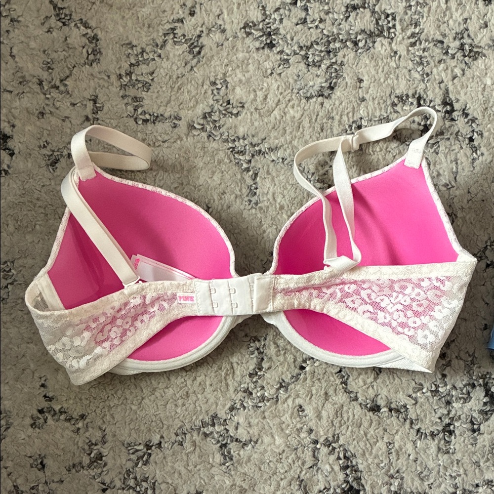 Bundle of 2 NWOT PINK Victoria's Secret Blue & White Lace Animal Print Bras 34D - Picture 6 of 9
